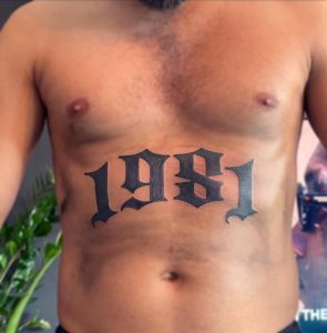 Tattoo Groningen - PUUR portfolio - tatoeage jaartal geboortejaar classic letters