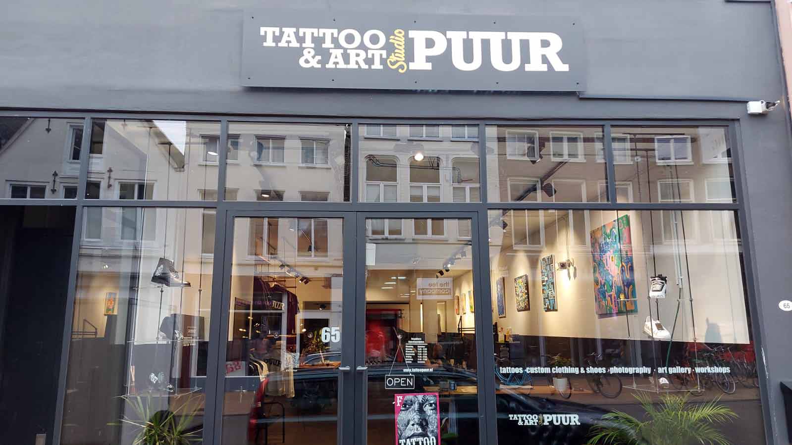 Tattoo Shop Groningen - Tattoo Art Studio PUUR - Oude Ebbingestraat 65 - Tatoeage laten zetten Groningen
